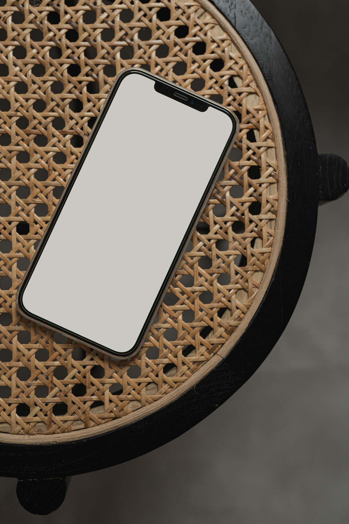 Smartphone Mockup Flatlay